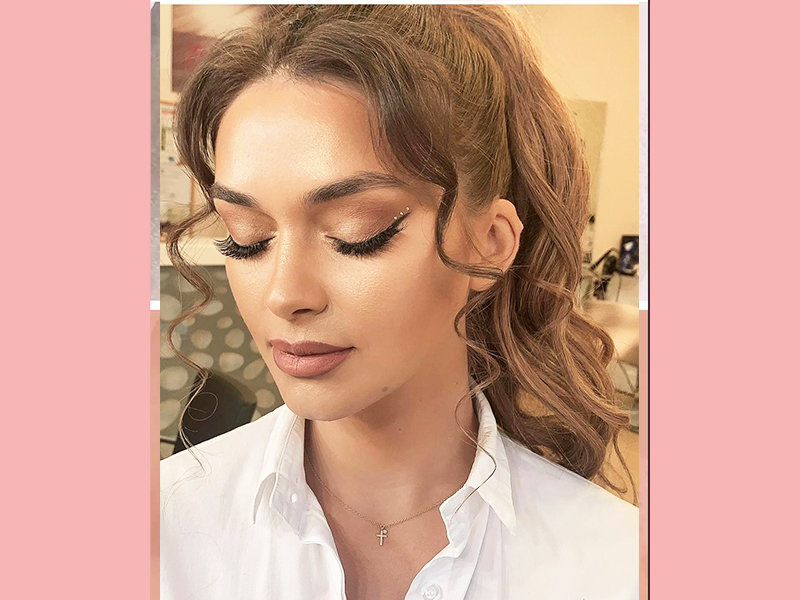 Make-up 4